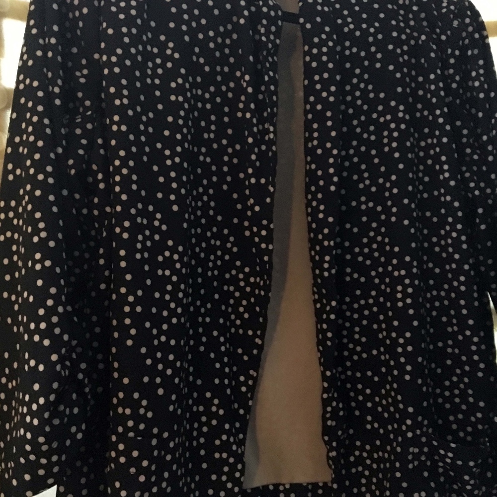 Polka dot cropped jacket black and beige